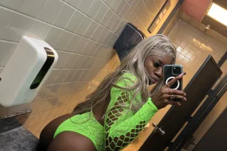 private dances tn come see ur ... - Image 3
