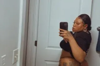 Pretty Mixed Green Eyed Beauty... - Image 3