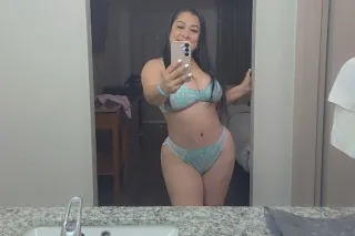 colombiangirl - 28 - Image 1