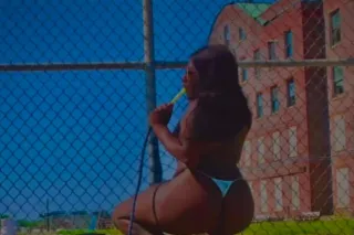 Hot and Ready 💦 - 22 - Image 3