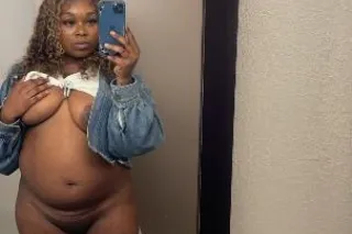 Miss Good Pussy Stoping By Bes... - Image 2