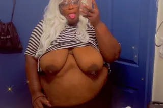 Juicy bbw gotta be 2sum to do ... - Image 2