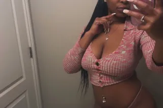 AVAILABLE 💦💋 SERIOUS INQUIRIES... - Image 1