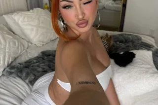 🍆WET PUSSY and JUICY TITTIES 🎀... - Image 2