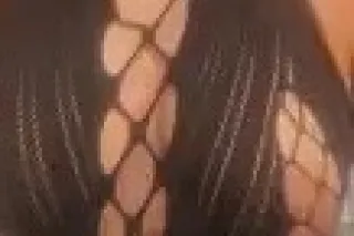 Sensual Bodyrub and Manscaping - Image 7