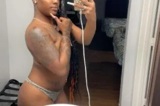 🎀Roses🥀 Are Red This Pussy😻 Is... - Image 1