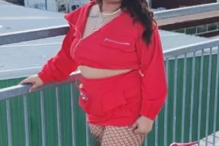 👠🔥YOUR CURVY MODEL PARADISE💋💄S... - Image 1