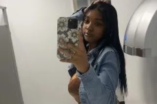 Available🥰 - 25 - Image 2