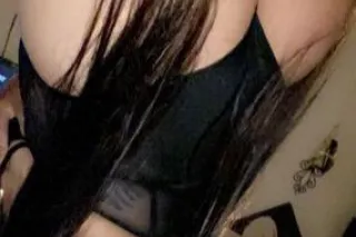 100% REAL ✨Pretty Monique 🫶👯♀ - Image 10