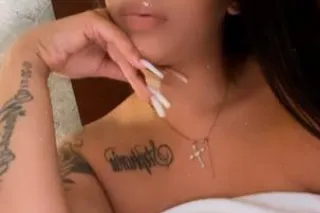 100% REAL ✨Pretty Monique 🫶👯♀ - Image 9