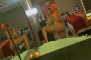🙈JUST VISITING 🍑 - 29 - Image 1