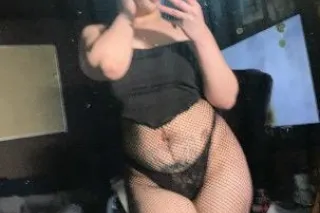 HEY BABES - 21 - Image 4