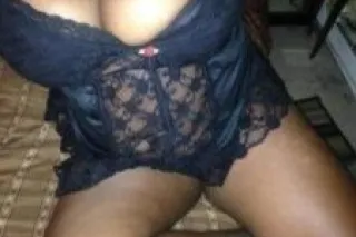 Ebony Playmate - 28 - Image 1