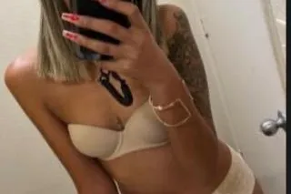 LOKITA 💋🚨 LATINA 🇵🇷 & NEW FRIE... - Image 4