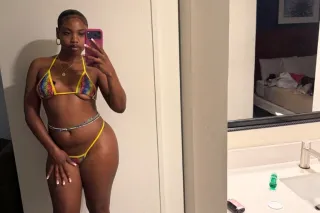 new baddie intown come spend y... - Image 3