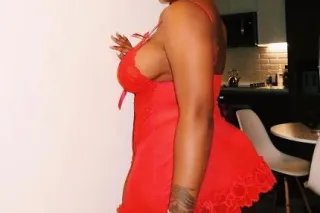UPSCALE EBONY - 32 - Image 3