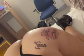 hola chico soy la tina recien ... - Image 2