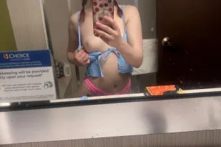 👀👅Petite Redhead THROATGOAT wa... - Image 4