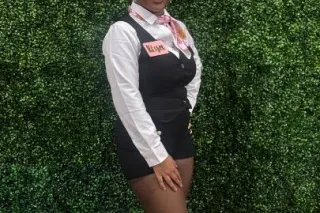 Skinny Petite Hot Mama💕💕 - 21 - Image 1