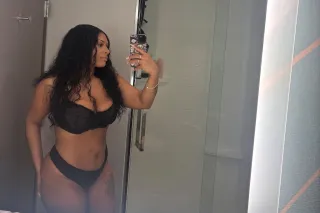 ITS MY PLEASURE💋 LAST DAY BABY... - Image 2