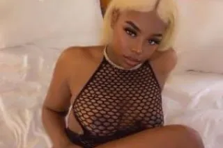 Dollie 🍫 Lady 🥰 OUTCALL ONLY -... - Image 3