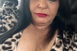 Back intown the  is still teeth or no teeth - Image 10