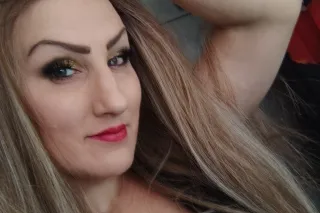 Lexi marie late night treat in... - Image 3