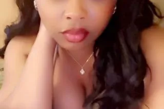 Beautiful Black Woman Sexy Bod... - Image 1