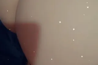 sexy gia ready to rock and roll - Image 2