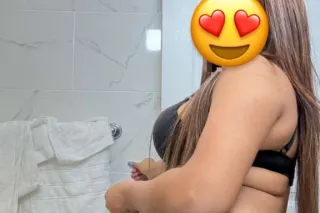 hola papi rico estoy recien ll... - Image 1