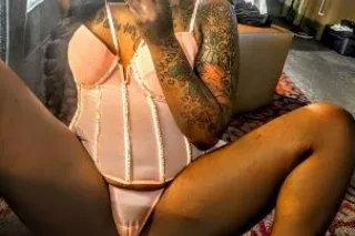 5 Star Freak !! Come have some... - Image 1