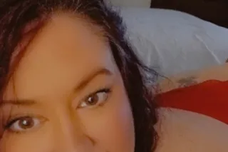 💋LOOK NO FURTHER 😘 SEXY, MATUR... - Image 1