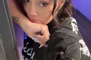 💋💋 Restless Let Me Ease That T... - Image 4