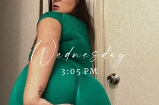 come play with this thick peti... - Image 2
