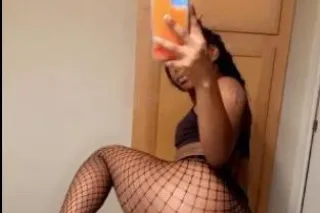 💦💦 Slippery When Wet 💦💦 - 27 - Image 1