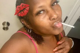 🌸I'M ONLY 4'11"🌸💢💢 $40 Qv Prot... - Image 2