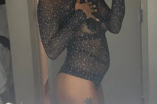 slimthick🤪😩 - 22 - Image 1