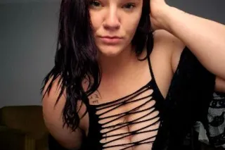 🏆NEW in Town🏆🍾DONT miss out ✨️ JUST ARRIVED✨️🍾TATTED/CURVY🍑🤤THROAT DEMON😈PRETTIEST WET PINK🌷💦 - Image 2