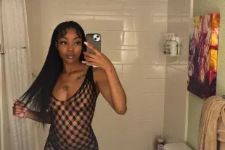 PRETTY FACE 😻 BOMB PUSSY 💣 TRU... - Image 1