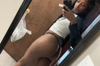 Dominican Mami 🥵🤑 Incalls & ou... - Image 3