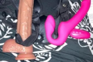 looking for regulars hey handsome im available for head services handjob pegging only at this moment wanna have a great time come see me you wont be disappointed - Image 7