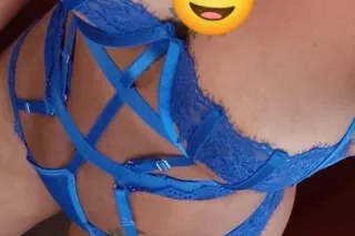 💯 %REAL latina - 27 - Image 2