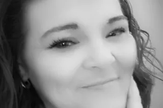 thick juicy white chocolate - ... - Image 2