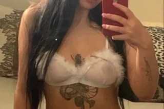 pretty middle eastern OUT CALL... - Image 4