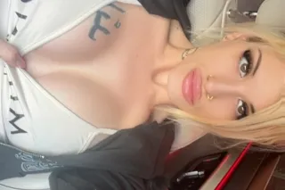 🍬🍭🍭OUTCALL SPECIALS SWEET PETI... - Image 4