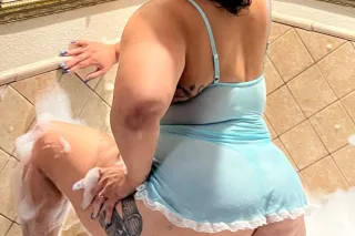 💋💦💃🏽 Highly recommended upscal... - Image 1