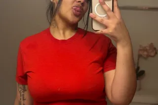 THROAT GOAT 🤤😘 - 23 - Image 4