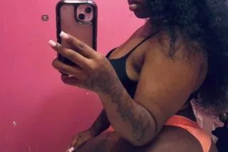 hey hml im a pretty girl u won... - Image 2