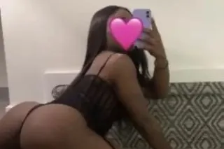 Slim Petite Freak🫦 All Natural... - Image 2