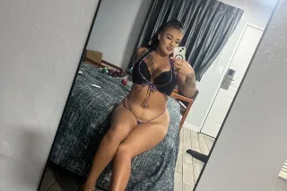 In town for a couple days only ! Book now 💦🫦 - Image 3